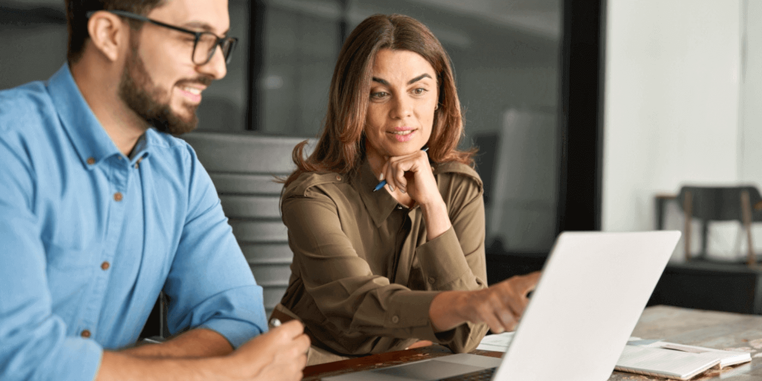 Blog how to effectively track employee training