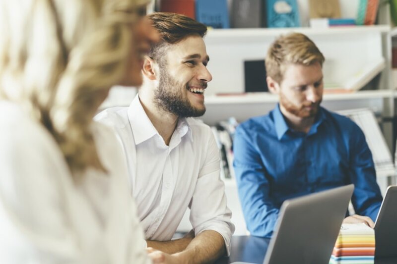 Blog steps to keep the employee onboarding process in check